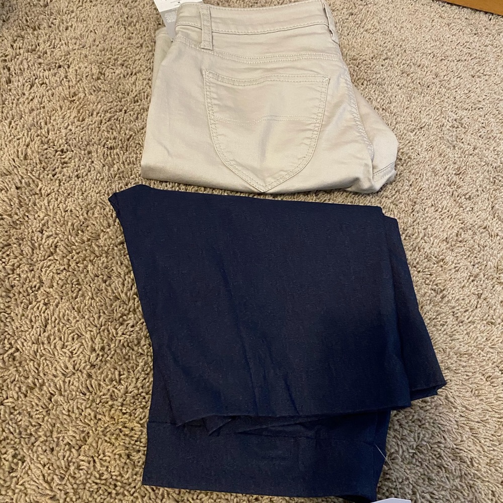 Bundle of 2 shorts